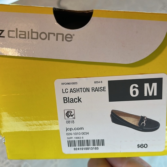 NIB Liz Claiborne LC Ashton Raise black slip ons size 6M - Picture 7 of 7